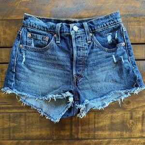 Levi’s 501 Button Fly Cut Off Shorts, Women’s Size 24